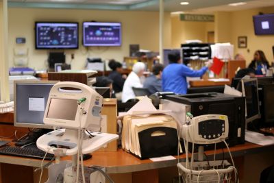 machines and people in an ER